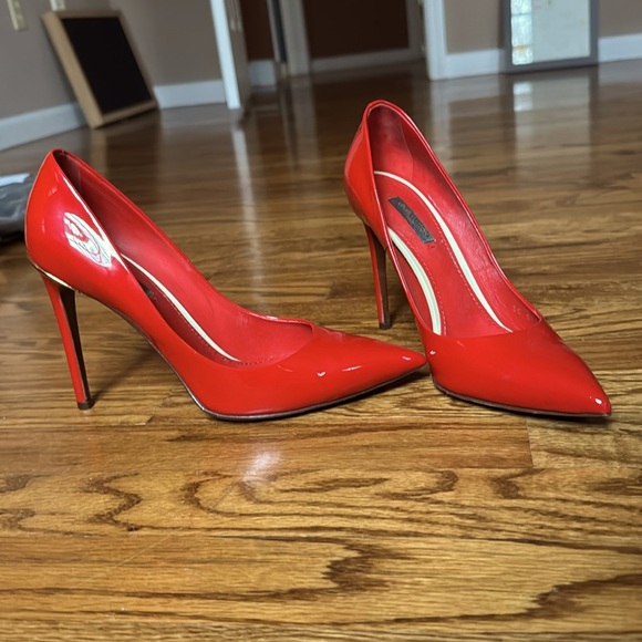 Louis Vuitton Red Patent Leather High Heels Size 39 - Picture 3 of 7